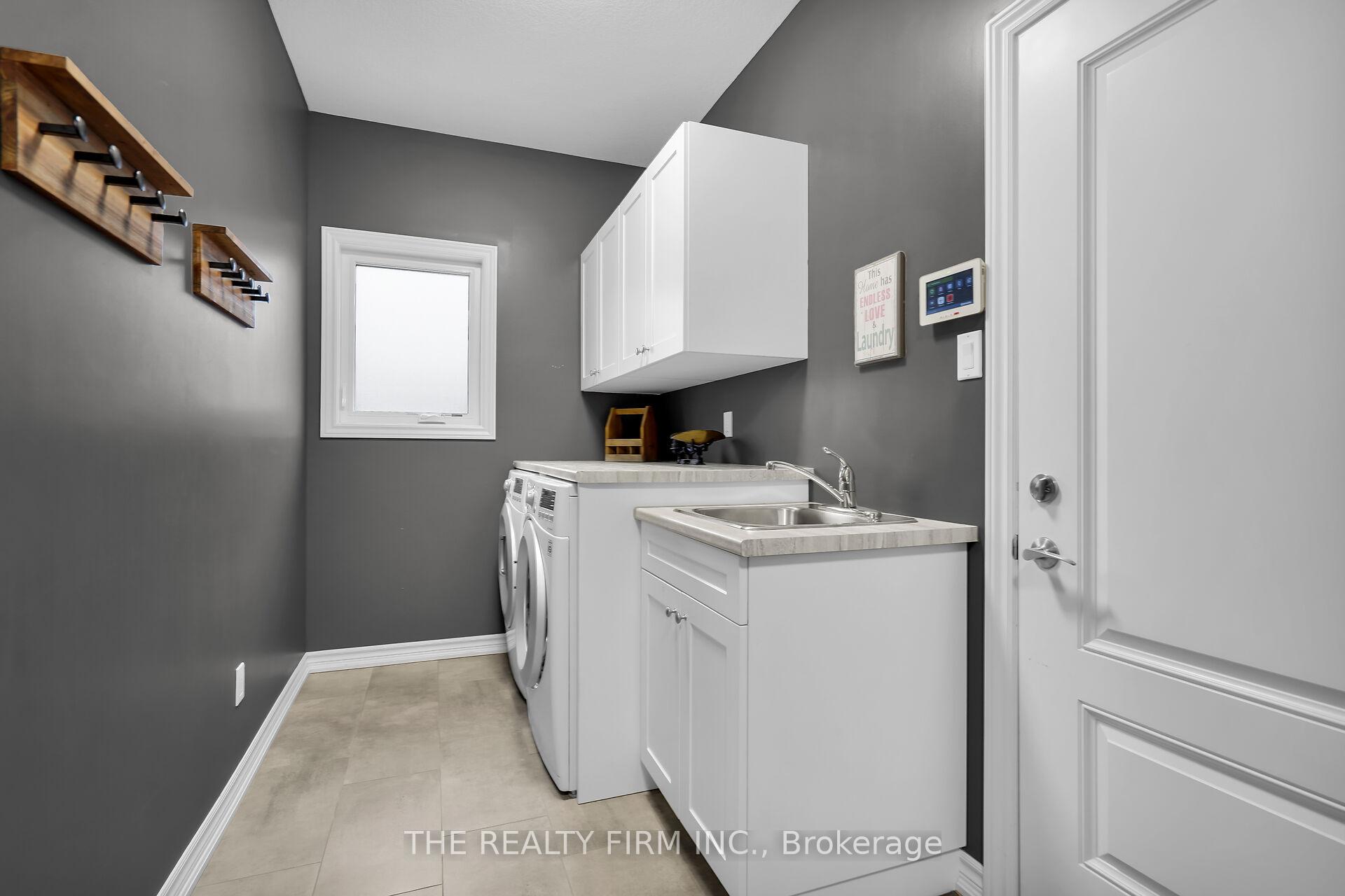 Photo 33 of 102 Prince Street, Middlesex Centre, Komoka — HOMEH