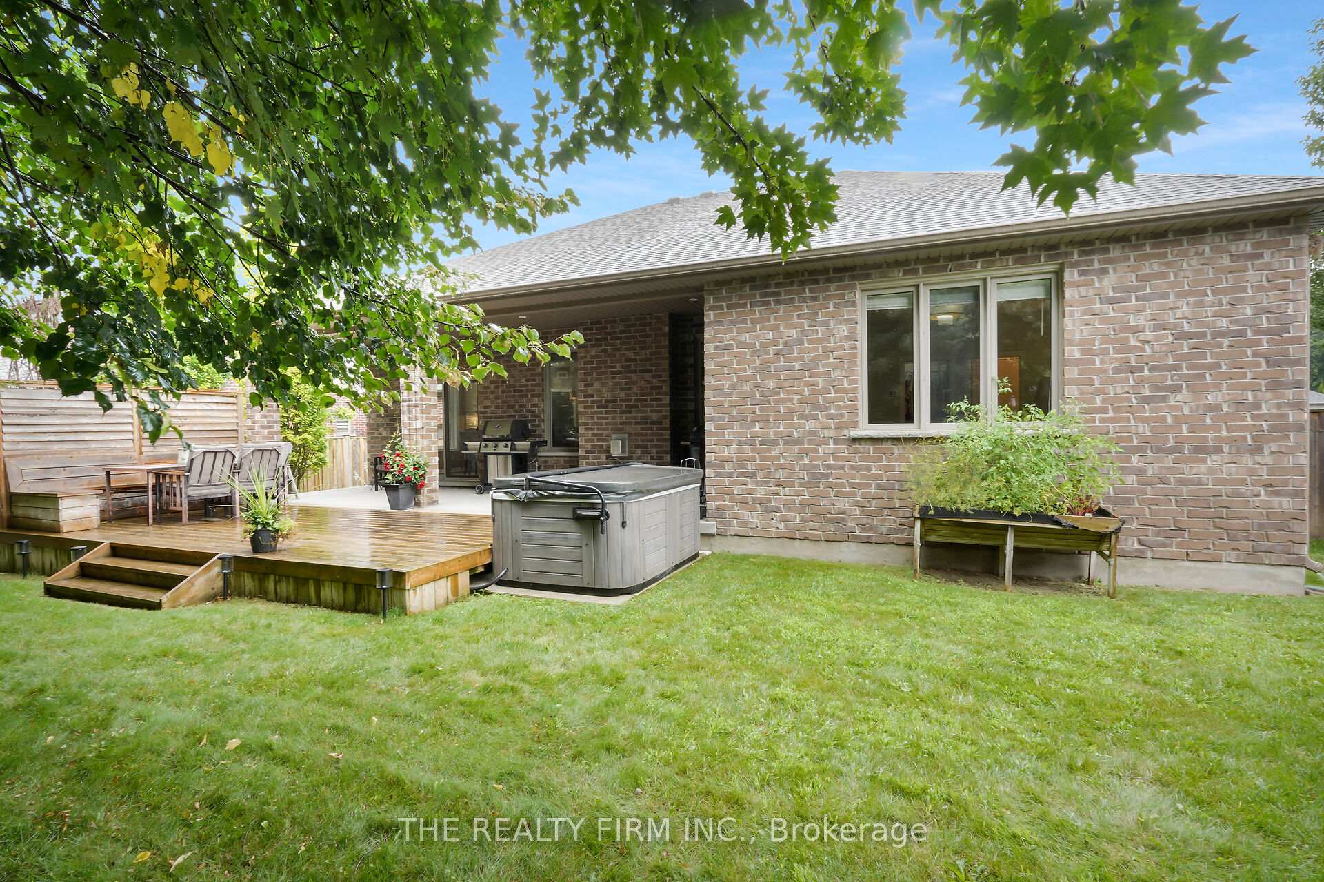 Photo 49 of 102 Prince Street, Middlesex Centre, Komoka — HOMEH