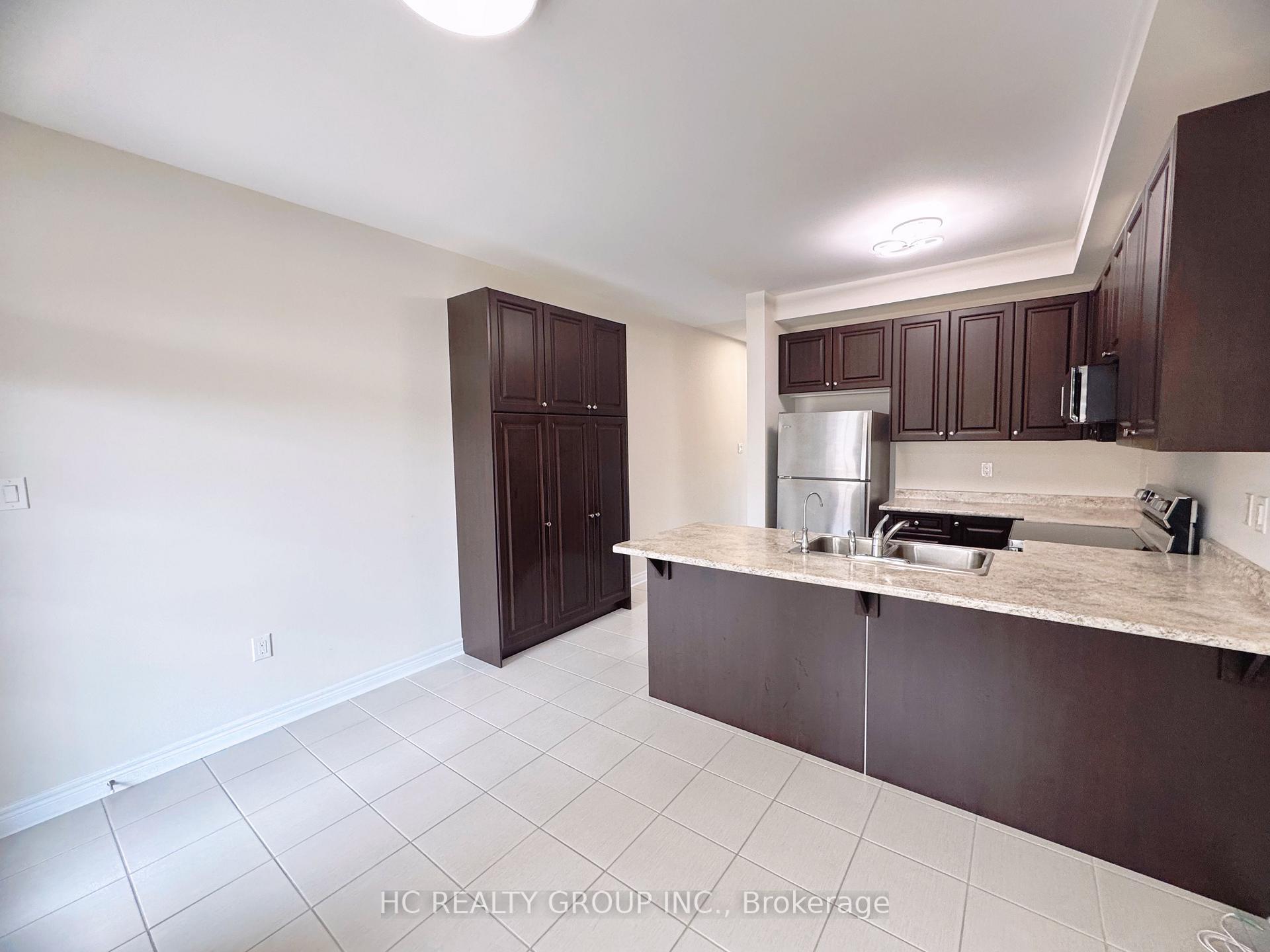Photo 5 of 4596 16th Avenue, Markham, Berczy — HOMEH