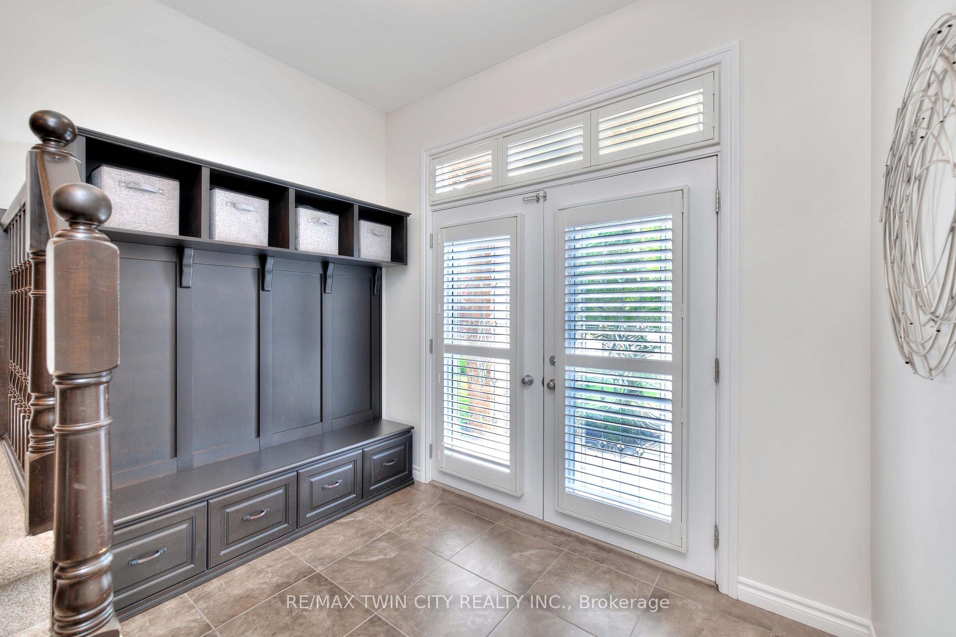 Photo 8 of 493 Zeller Drive, Kitchener — HOMEH
