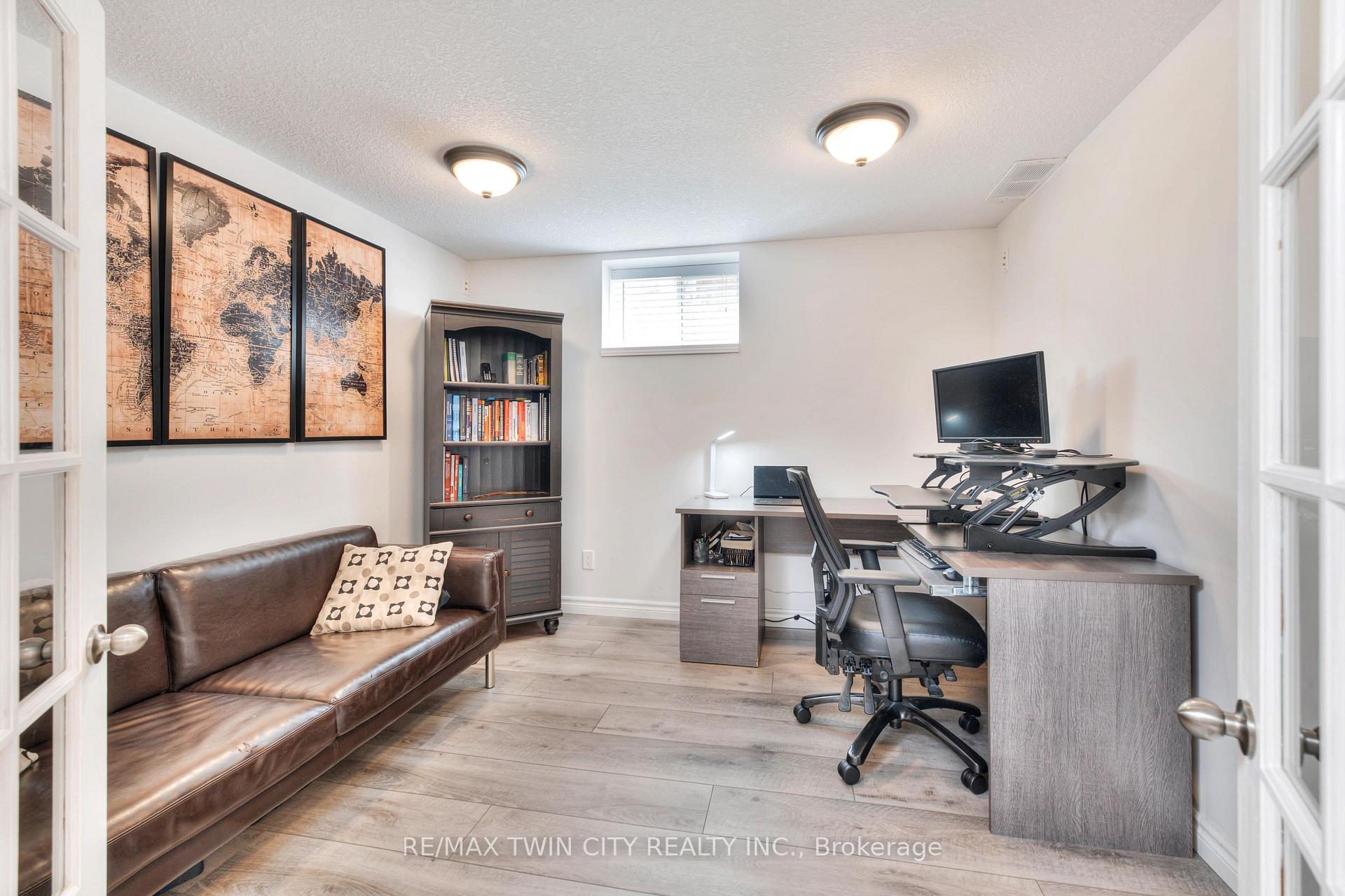 Photo 39 of 493 Zeller Drive, Kitchener — HOMEH