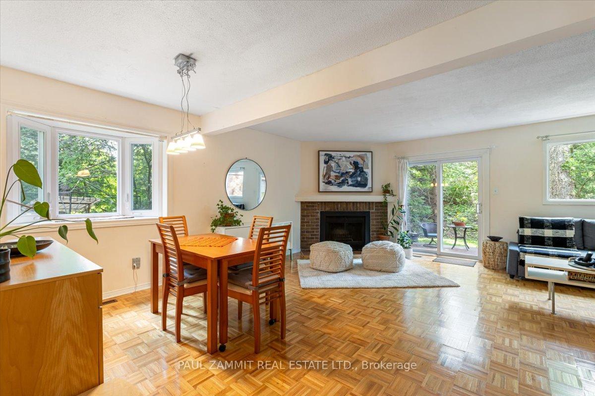 Photo 7 of 79 Durie Lane, Markham, Aileen-Willowbrook — HOMEH