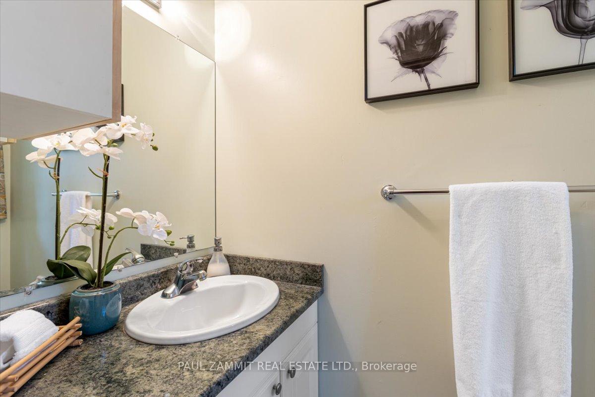 Photo 9 of 79 Durie Lane, Markham, Aileen-Willowbrook — HOMEH