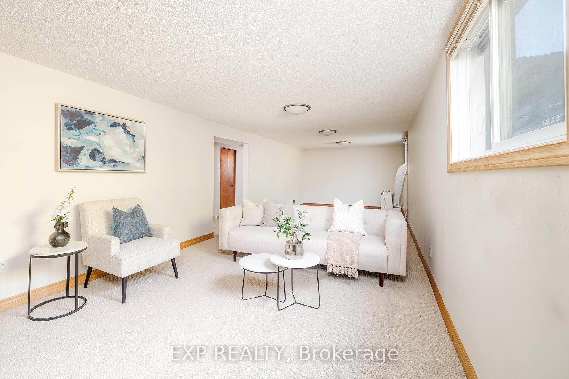 Photo 4 of Unit Lower, 100 Hadeland Avenue, Hamilton, Fessenden — HOMEH