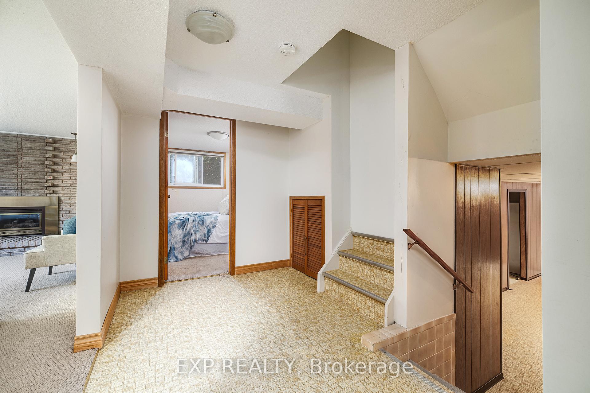 Photo 11 of Unit Lower, 100 Hadeland Avenue, Hamilton, Fessenden — HOMEH