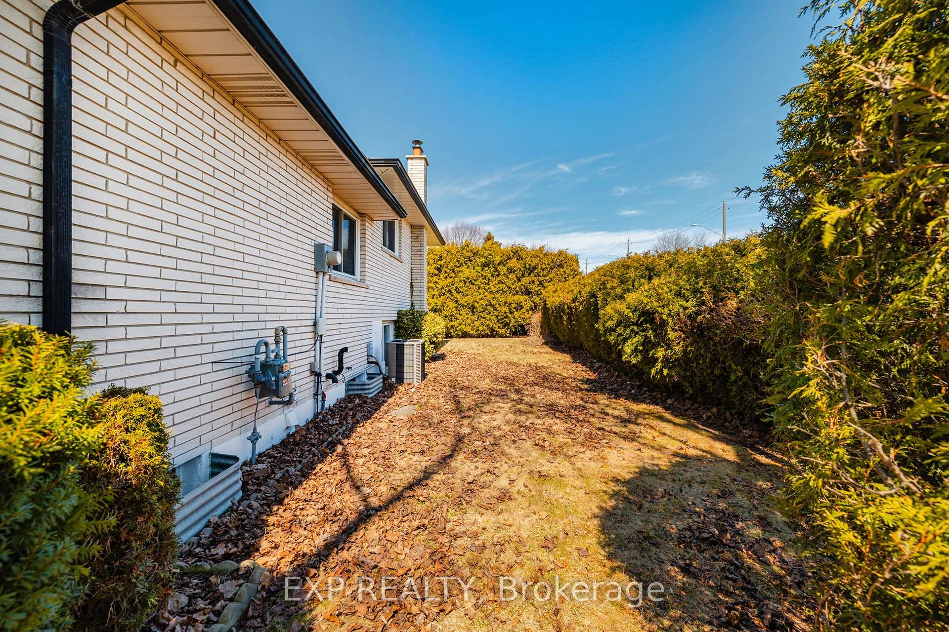 Photo 17 of Unit Lower, 100 Hadeland Avenue, Hamilton, Fessenden — HOMEH
