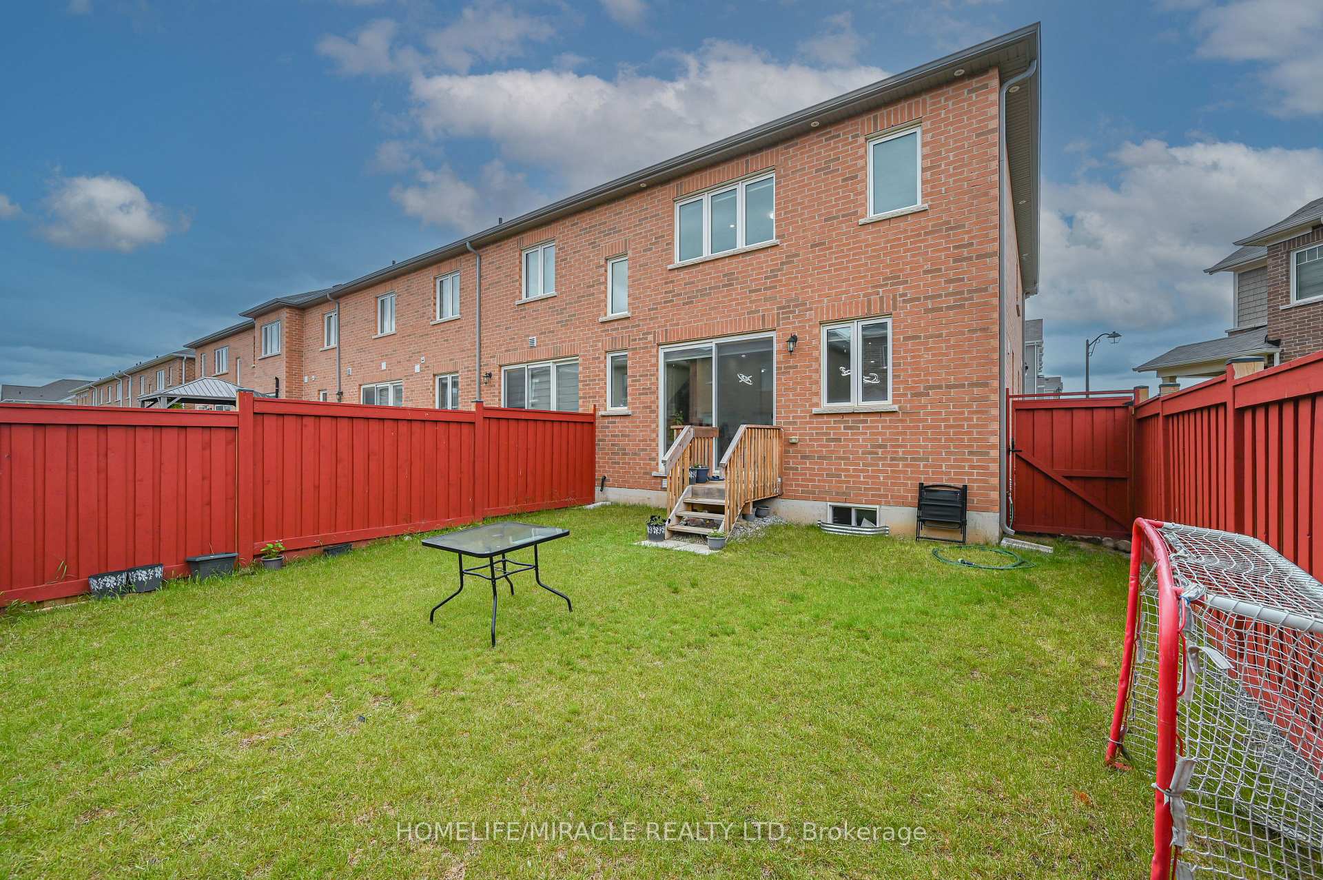 Photo 50 of 896 Sumac Crescent, Milton, Cobban — HOMEH