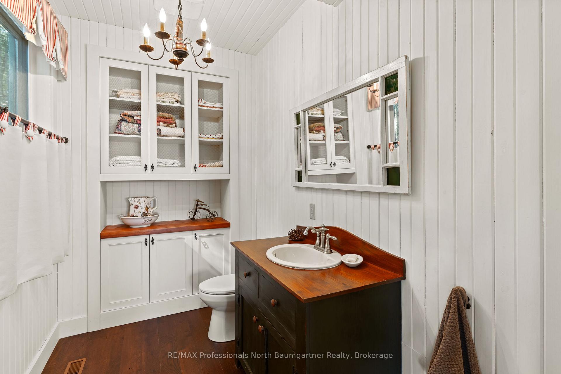 Photo 13 of 2455 Blairhampton Road, Minden Hills, Minden — HOMEH
