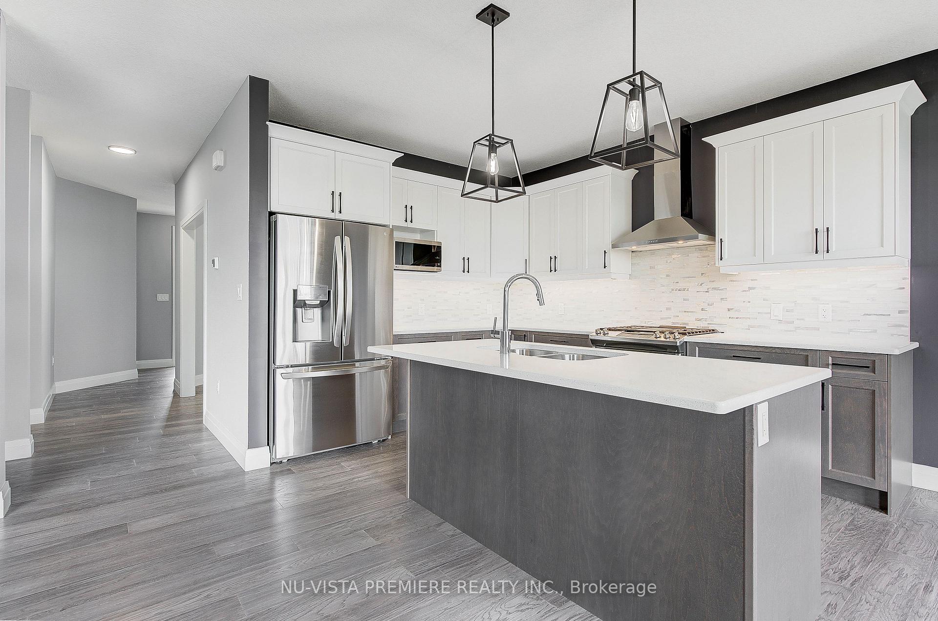 Photo 13 of 20 Basil Crescent, Middlesex Centre, Ilderton — HOMEH