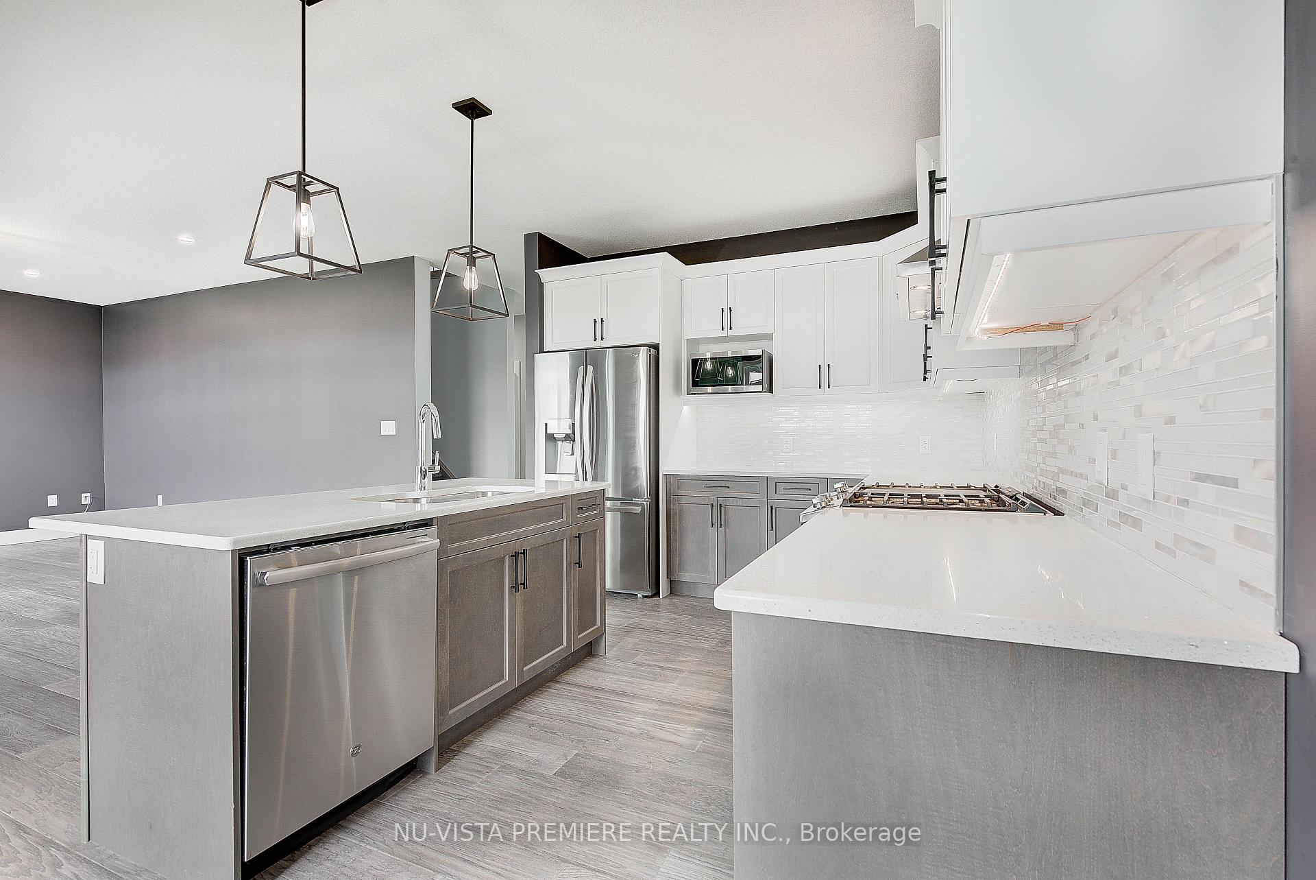 Photo 15 of 20 Basil Crescent, Middlesex Centre, Ilderton — HOMEH