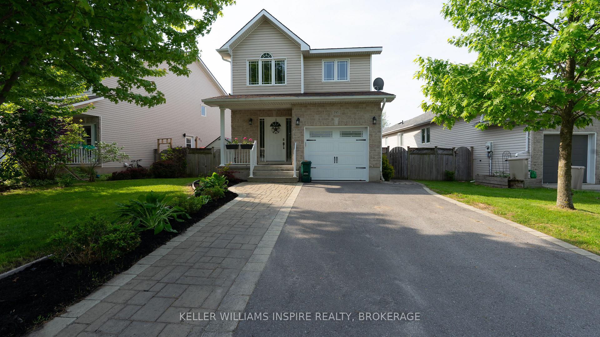 Photo 1 of 795 Lotus Avenue, Kingston, Kingston East (Incl Barret Crt) — HOMEH