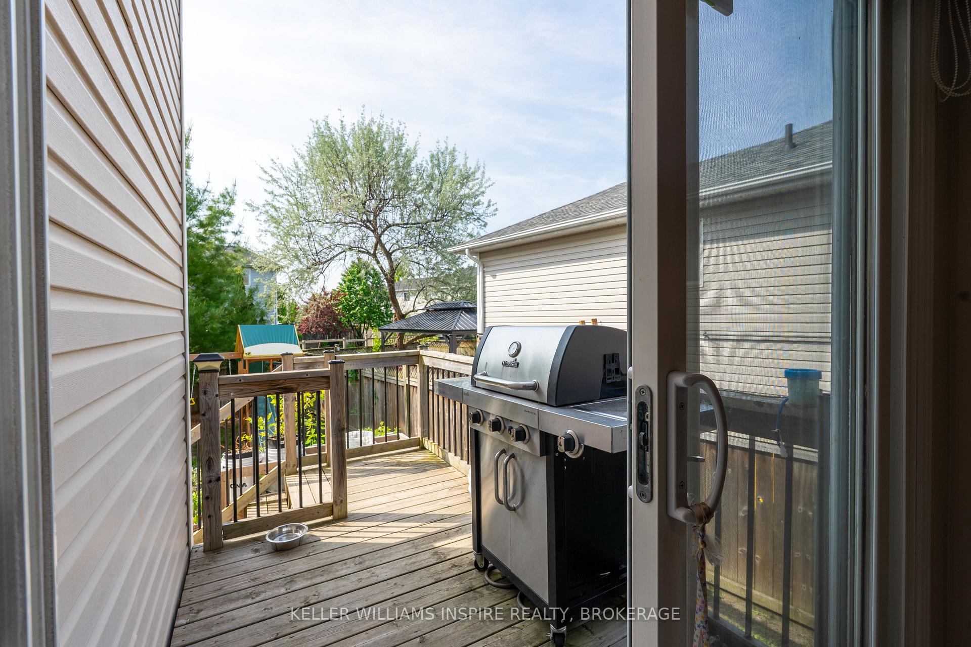 Photo 25 of 795 Lotus Avenue, Kingston, Kingston East (Incl Barret Crt) — HOMEH