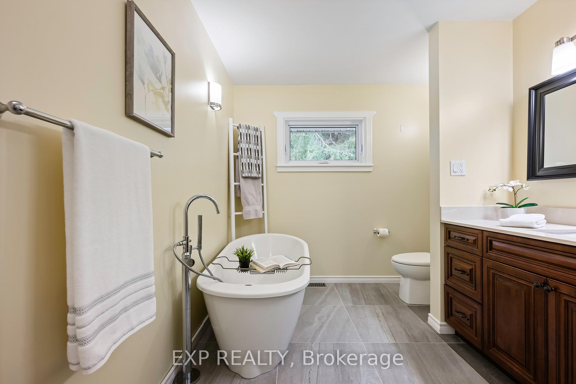 Photo 33 of 307073 Hockley Road, Mono, Rural Mono — HOMEH