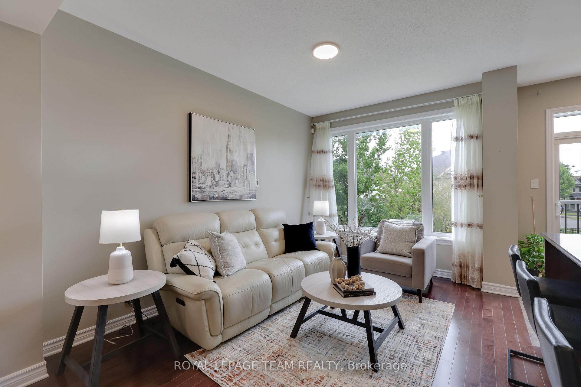 Photo 19 of 920 Fletcher Circle, Ottawa, Kanata - Kanata Lakes/Heritage Hills — HOMEH