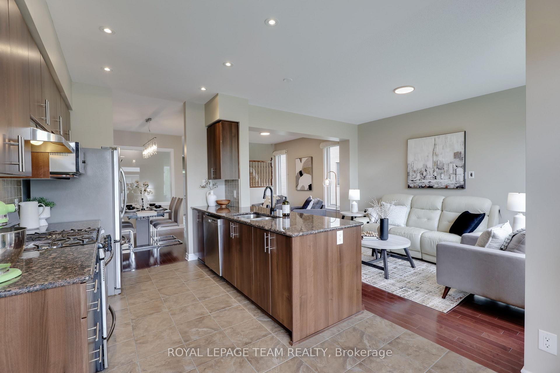 Photo 26 of 920 Fletcher Circle, Ottawa, Kanata - Kanata Lakes/Heritage Hills — HOMEH