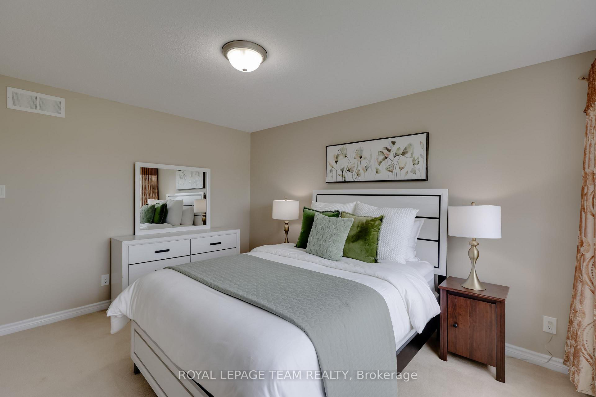 Photo 34 of 920 Fletcher Circle, Ottawa, Kanata - Kanata Lakes/Heritage Hills — HOMEH