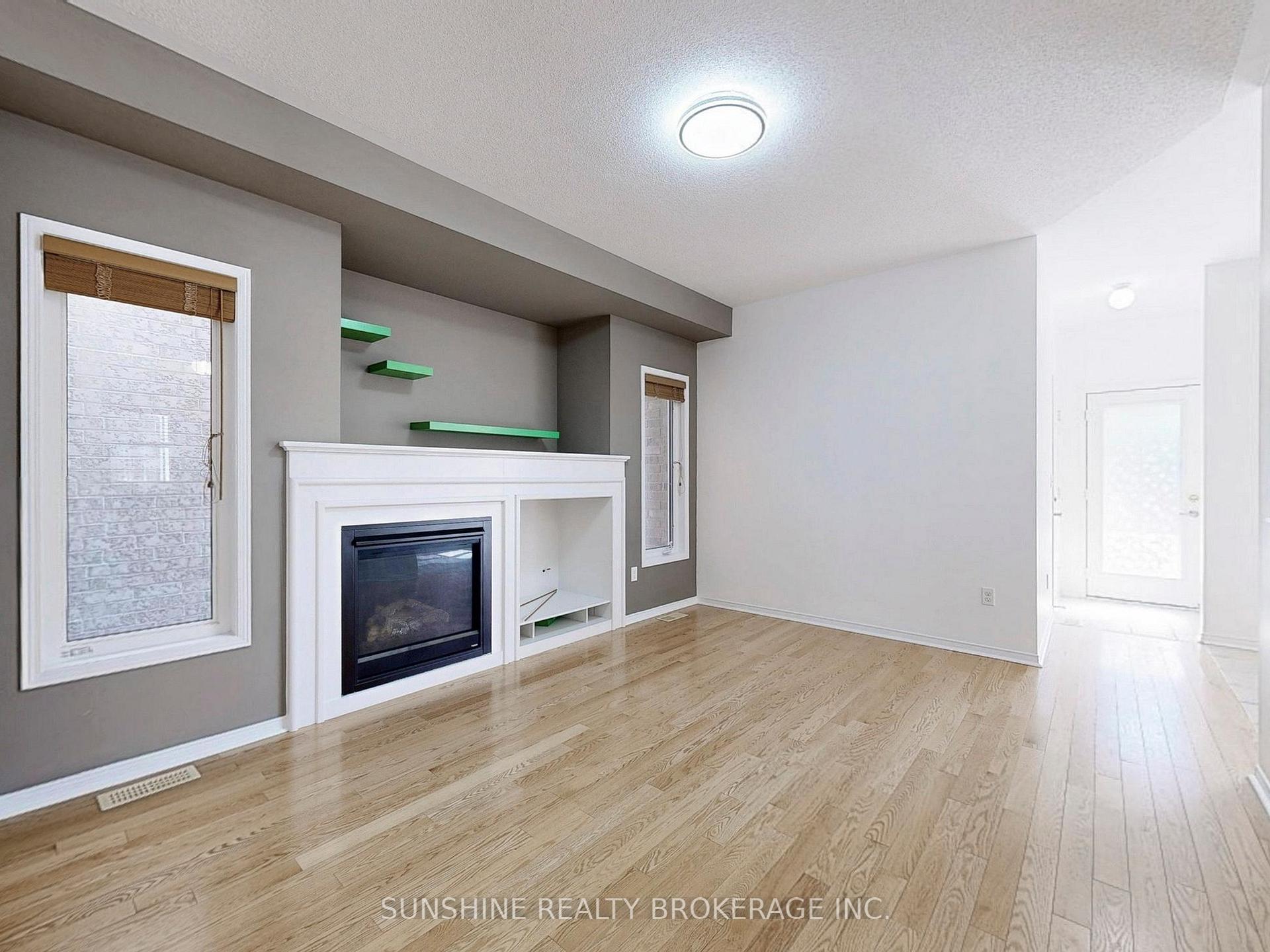 Photo 10 of 27 Harlan Street, Markham, Cornell — HOMEH