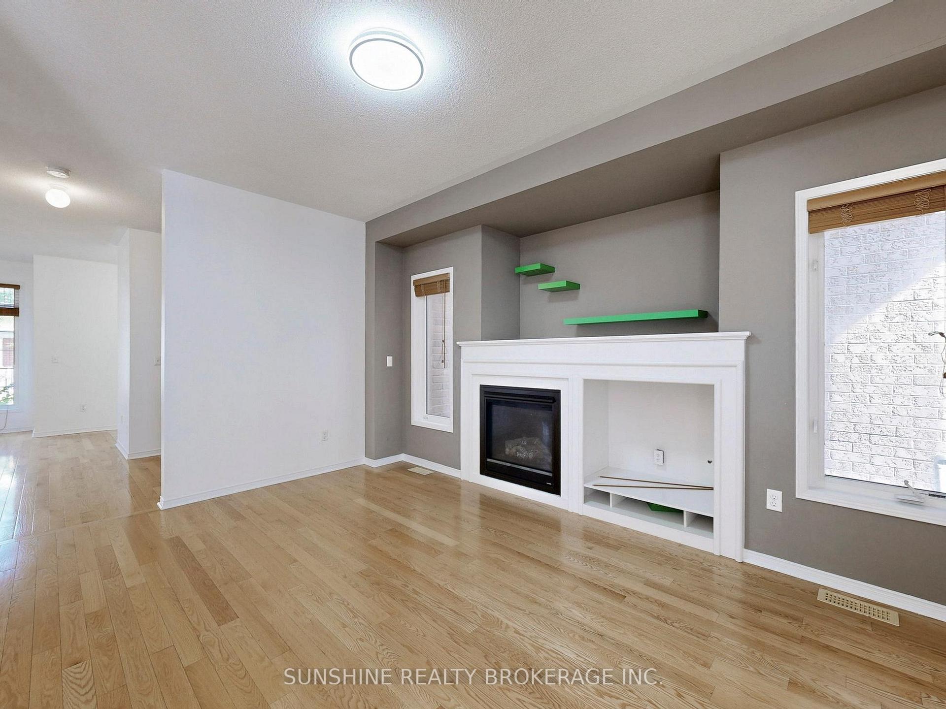 Photo 12 of 27 Harlan Street, Markham, Cornell — HOMEH