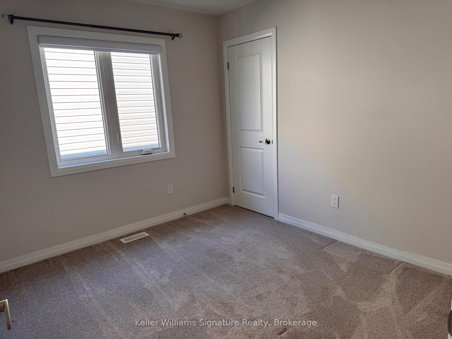 Photo 17 of 264 Provident Way, Hamilton, Mount Hope — HOMEH