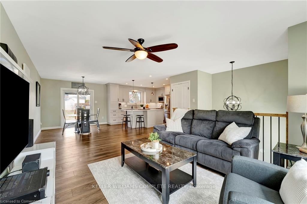 Photo 16 of 16 Settlers Drive, Kitchener — HOMEH