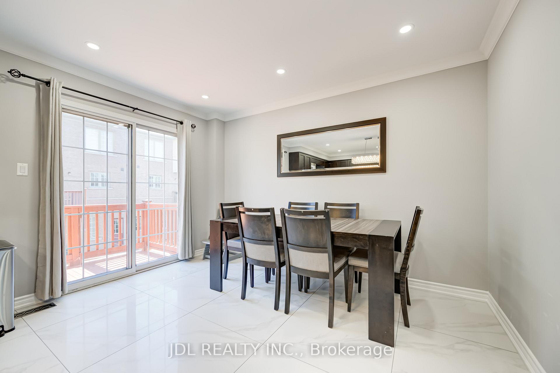 Photo 26 of 103 Thoroughbred Way, Markham, Berczy — HOMEH