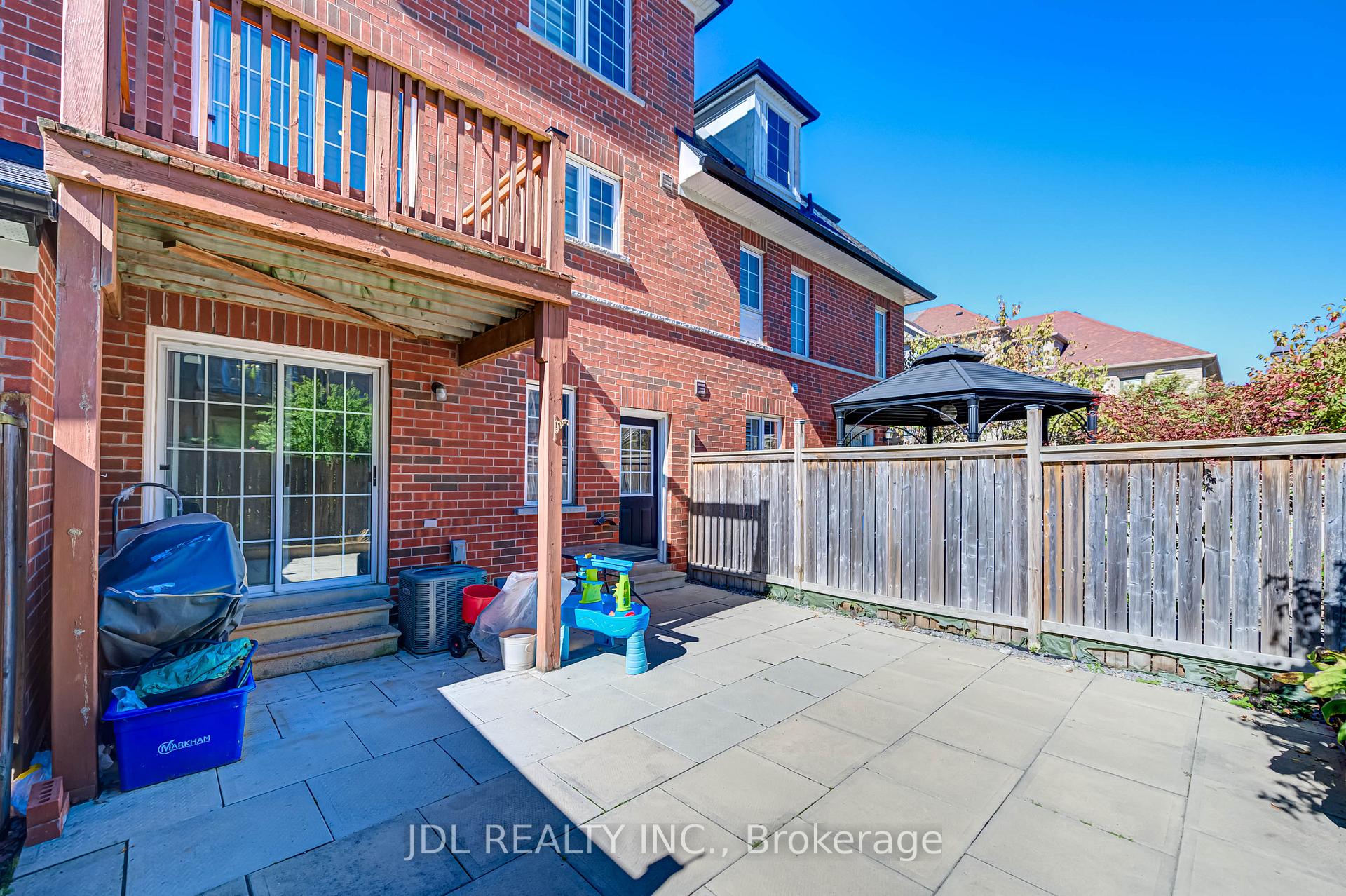 Photo 41 of 103 Thoroughbred Way, Markham, Berczy — HOMEH