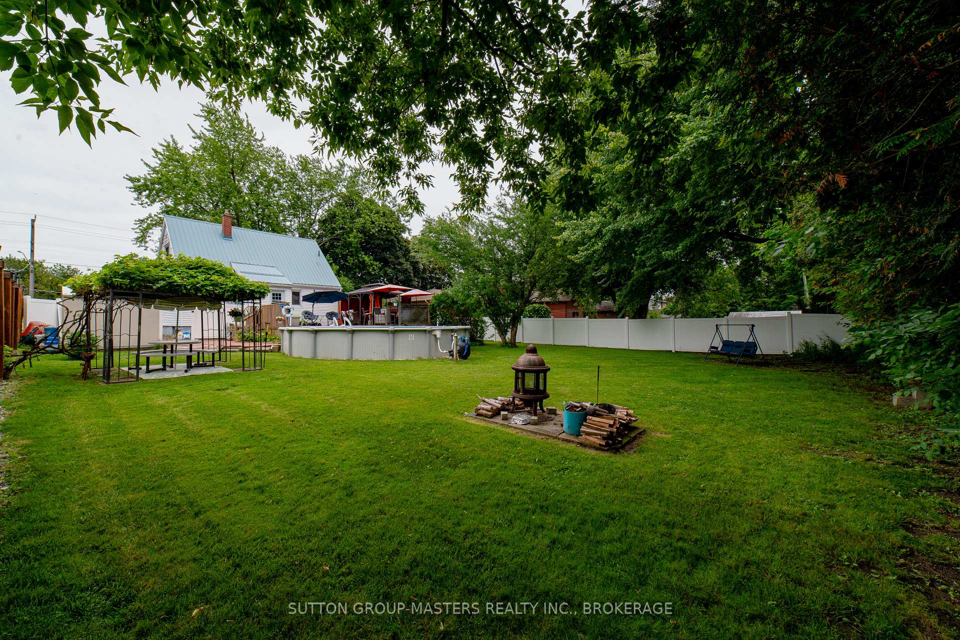 Photo 7 of 49 Sunny Acres Road, Kingston, City Southwest — HOMEH