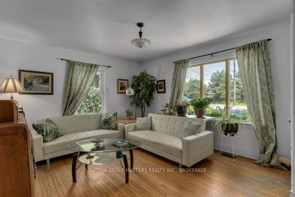 Photo 9 of 49 Sunny Acres Road, Kingston, City Southwest — HOMEH