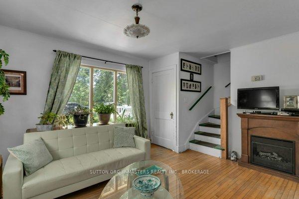 Photo 10 of 49 Sunny Acres Road, Kingston, City Southwest — HOMEH