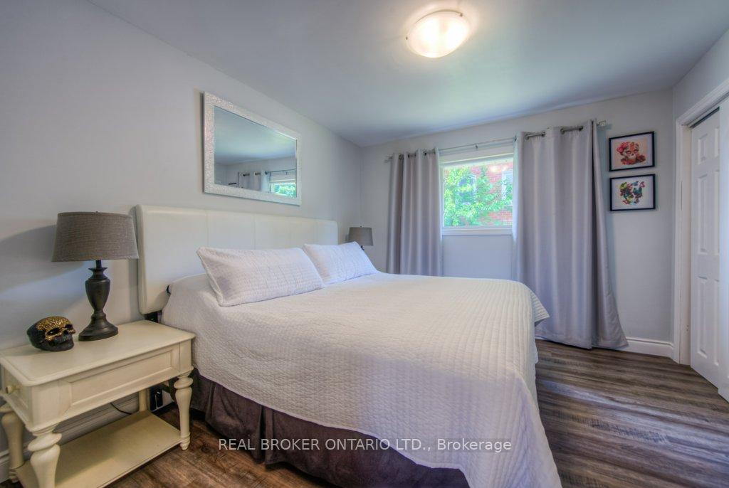 Photo 15 of 1212 Queen's Boulevard, Kitchener — HOMEH