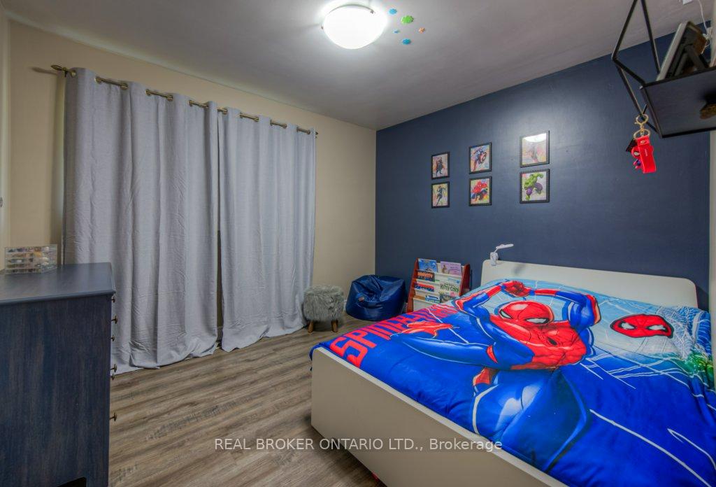 Photo 17 of 1212 Queen's Boulevard, Kitchener — HOMEH