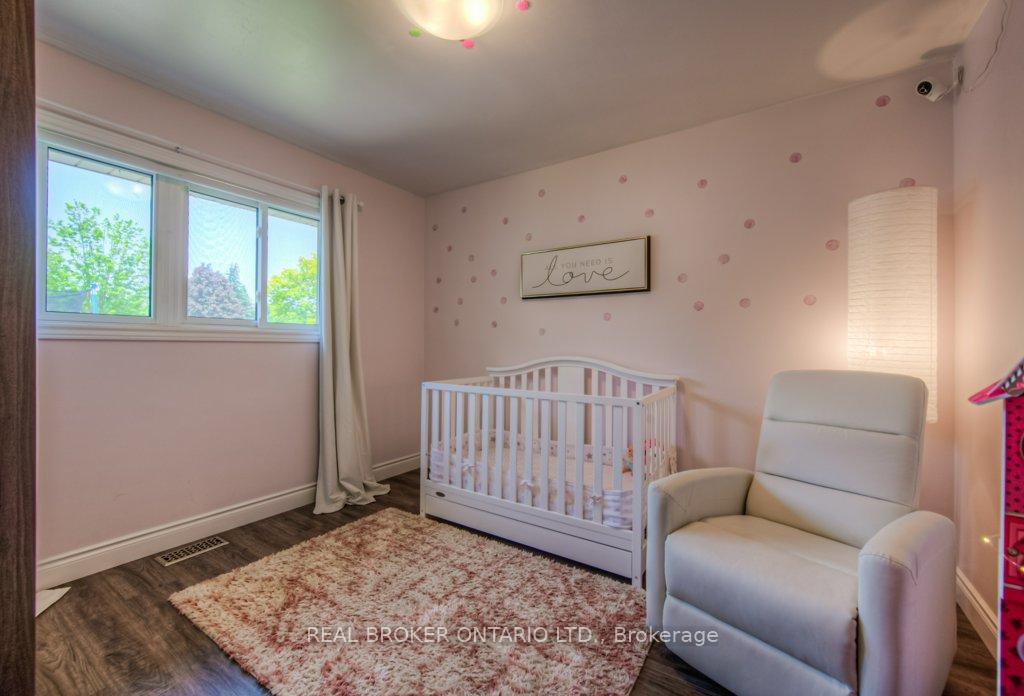 Photo 21 of 1212 Queen's Boulevard, Kitchener — HOMEH