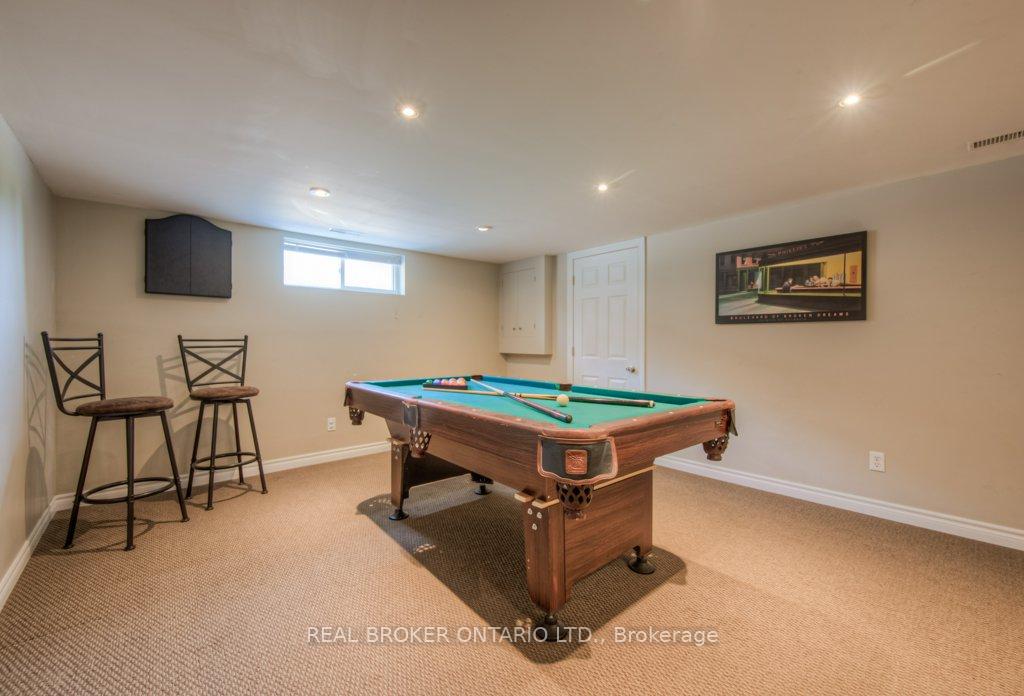 Photo 25 of 1212 Queen's Boulevard, Kitchener — HOMEH