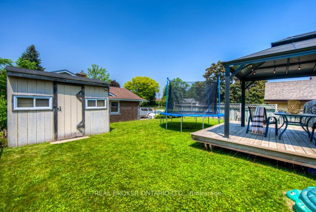 Photo 35 of 1212 Queen's Boulevard, Kitchener — HOMEH