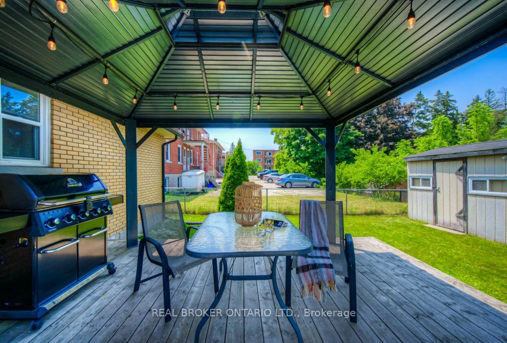 Photo 36 of 1212 Queen's Boulevard, Kitchener — HOMEH