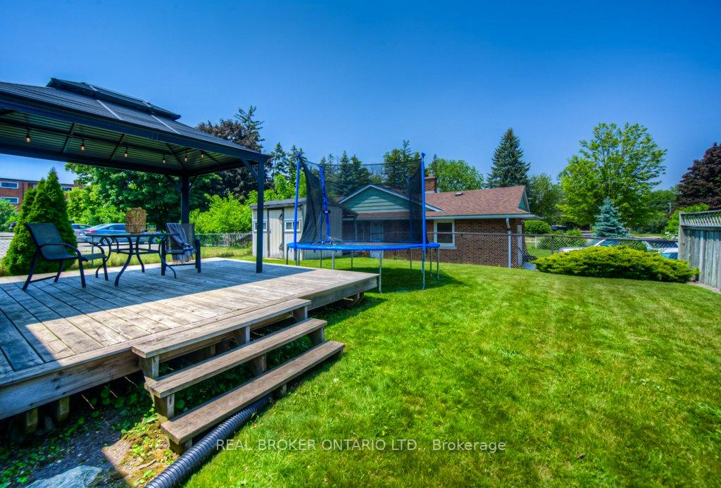 Photo 39 of 1212 Queen's Boulevard, Kitchener — HOMEH
