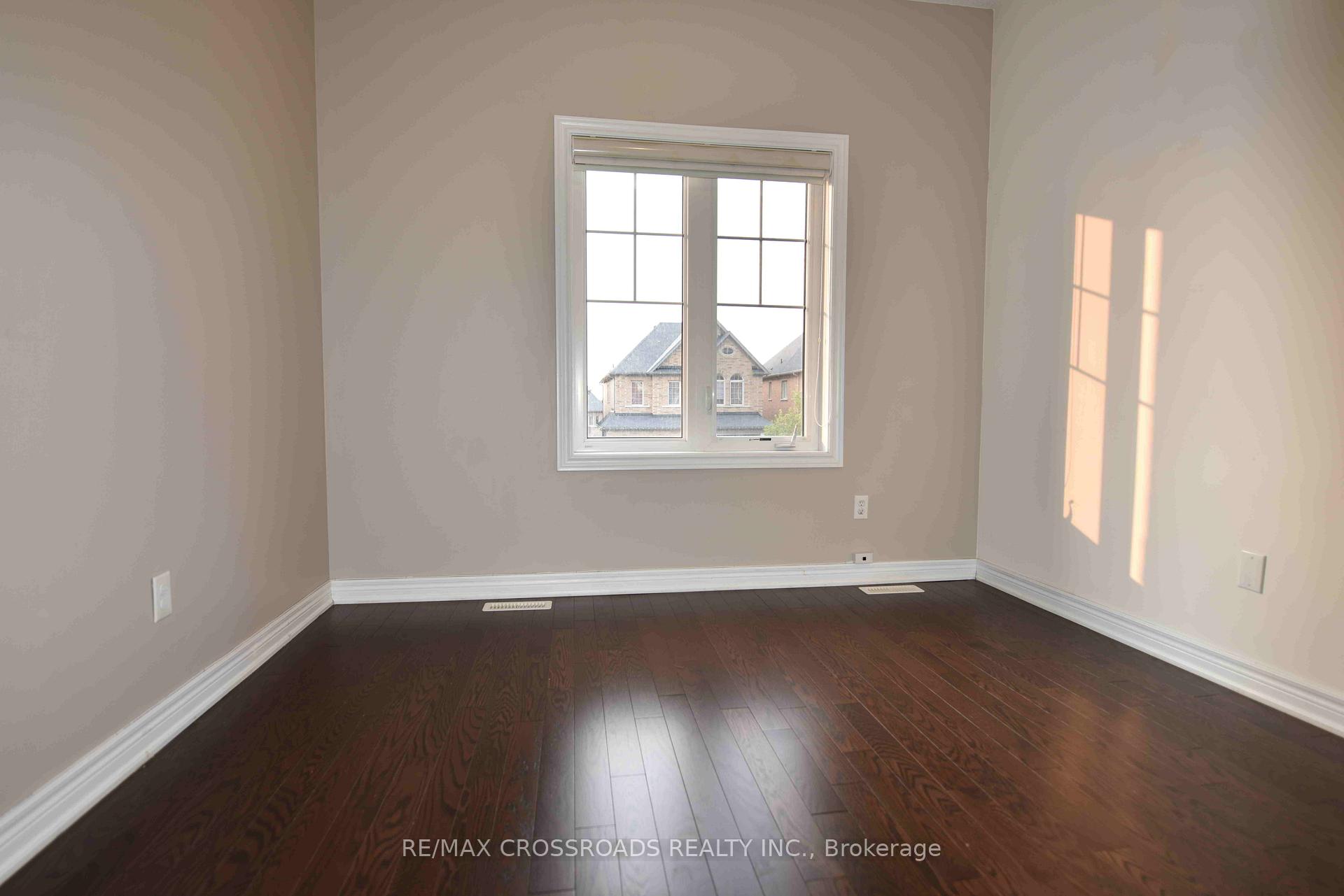 Photo 10 of 95 Wilfred Murison Avenue, Markham, Berczy — HOMEH