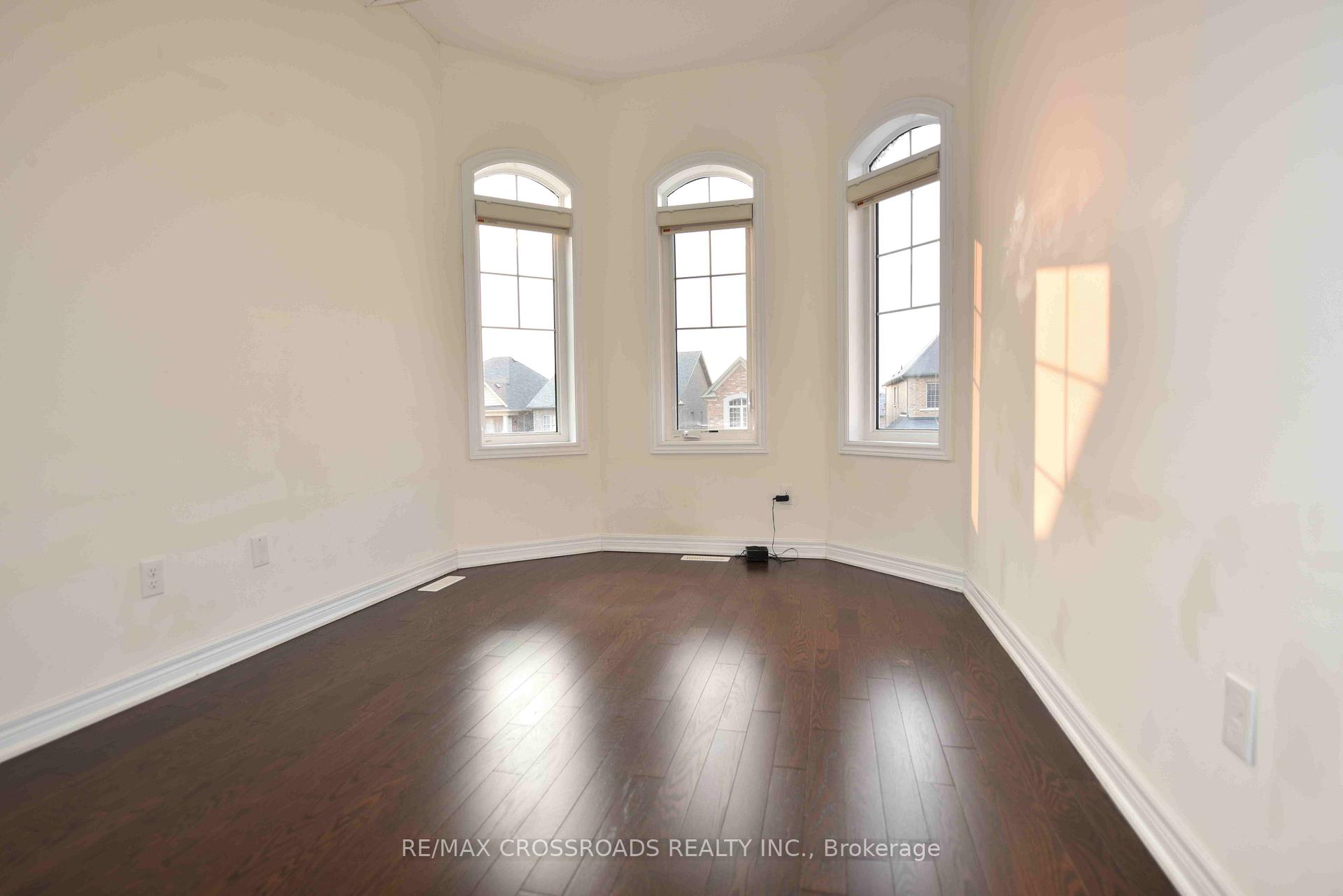Photo 11 of 95 Wilfred Murison Avenue, Markham, Berczy — HOMEH