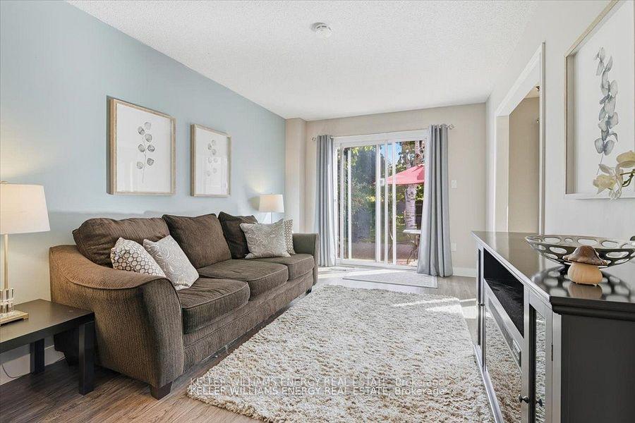 Photo 11 of 95 Delmark Boulevard, Markham, Sherwood-Amberglen — HOMEH