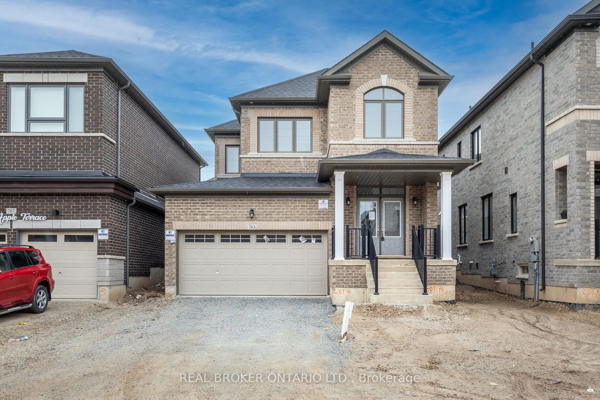 Photo 2 of 763 Apple Terrace, Milton, Cobban — HOMEH
