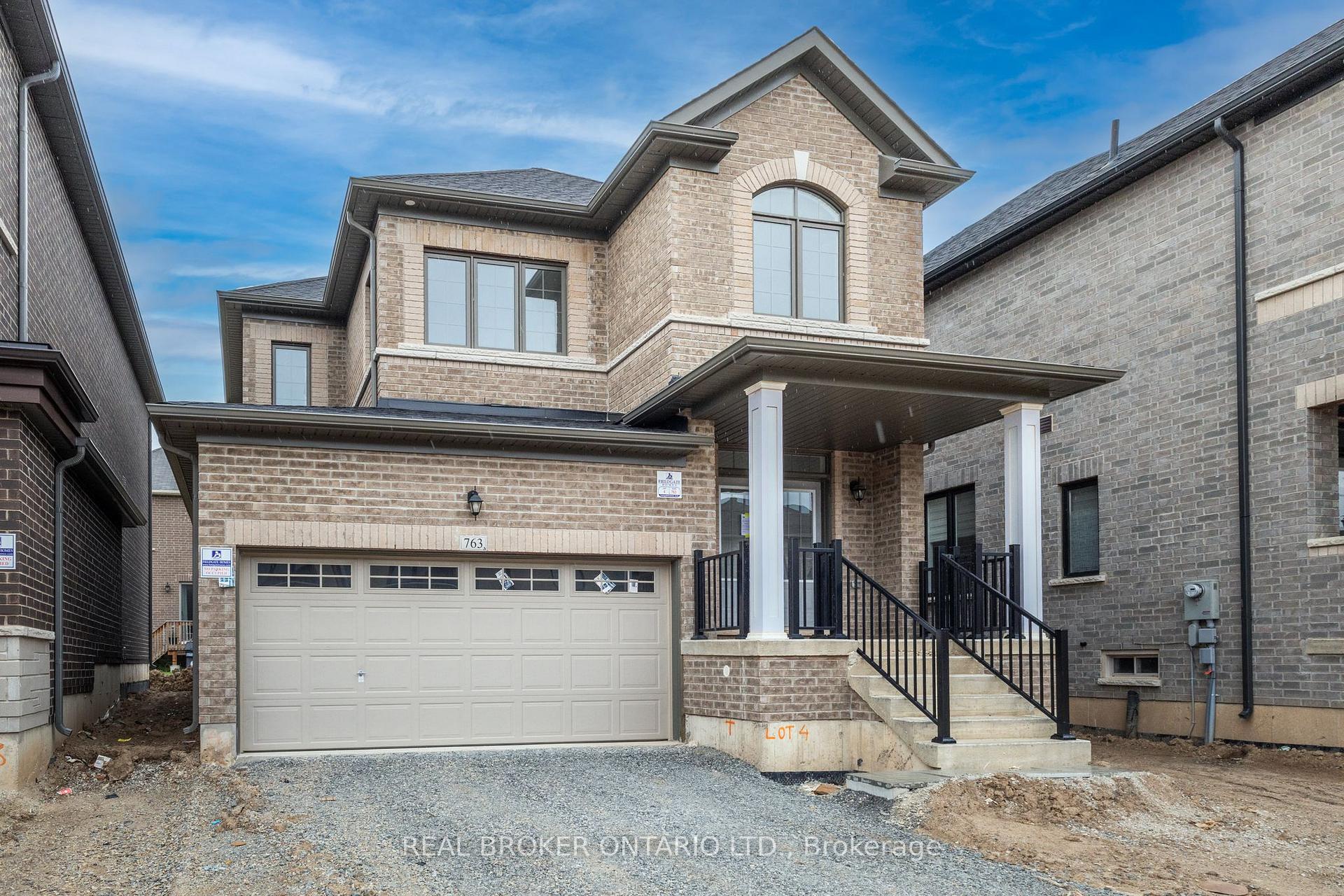 Photo 3 of 763 Apple Terrace, Milton, Cobban — HOMEH