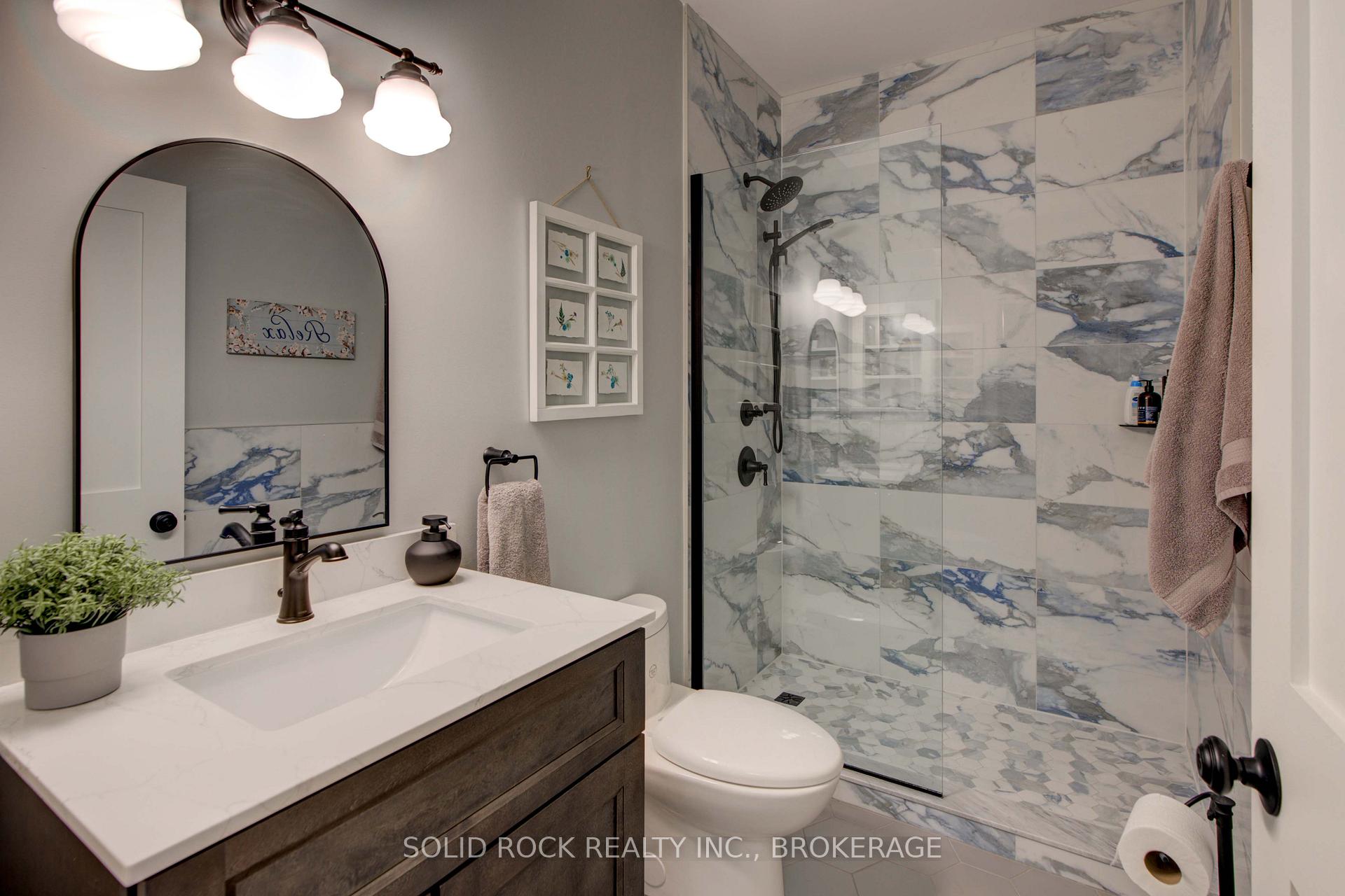 Photo 5 of 334 Emerald Street, Kingston, City Northwest — HOMEH