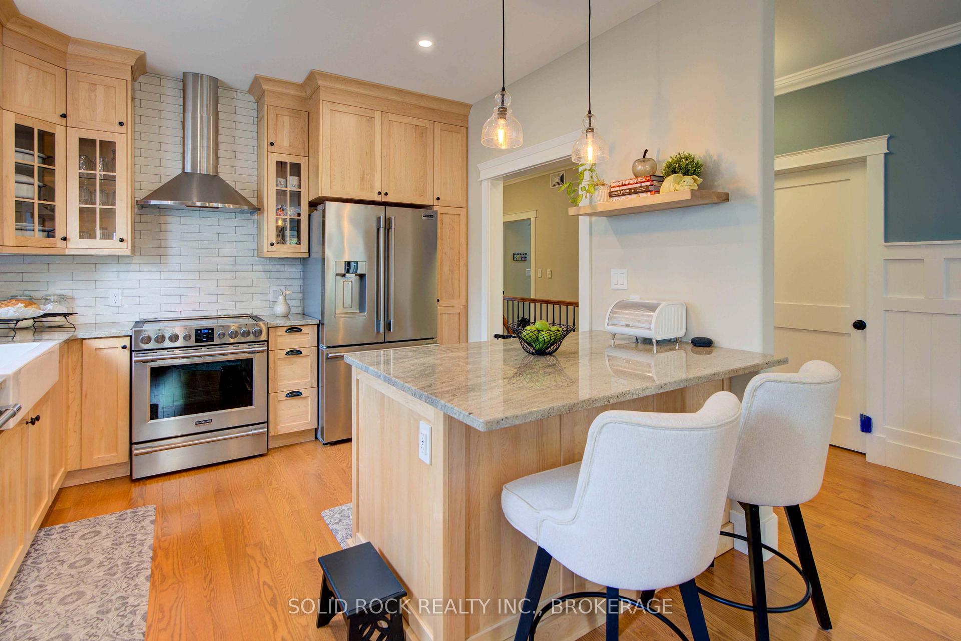 Photo 9 of 334 Emerald Street, Kingston, City Northwest — HOMEH