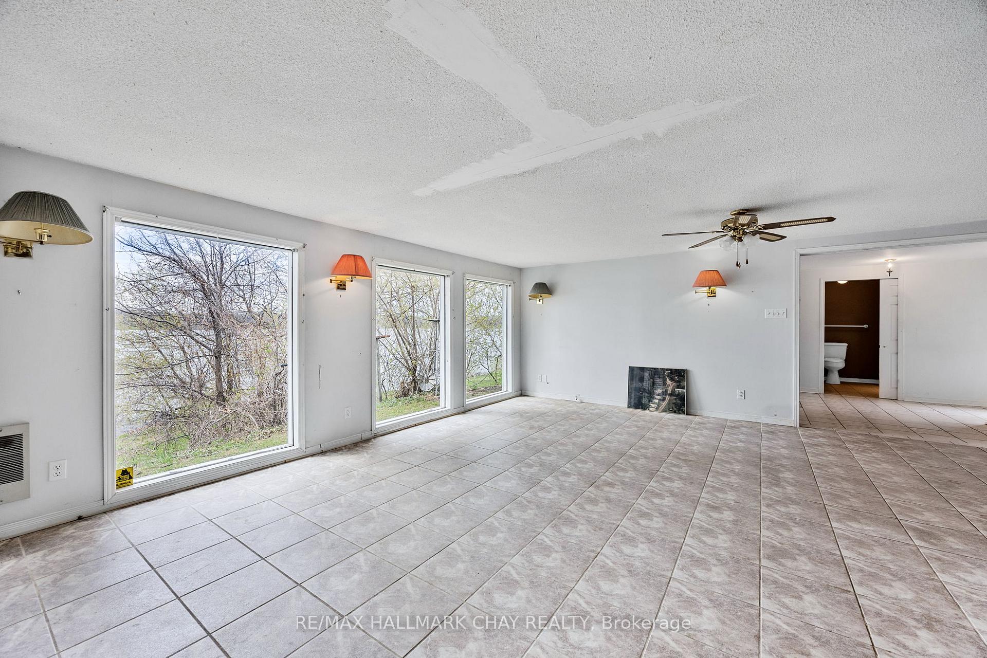 Photo 22 of 4 Lakeshore Road, Midland — HOMEH