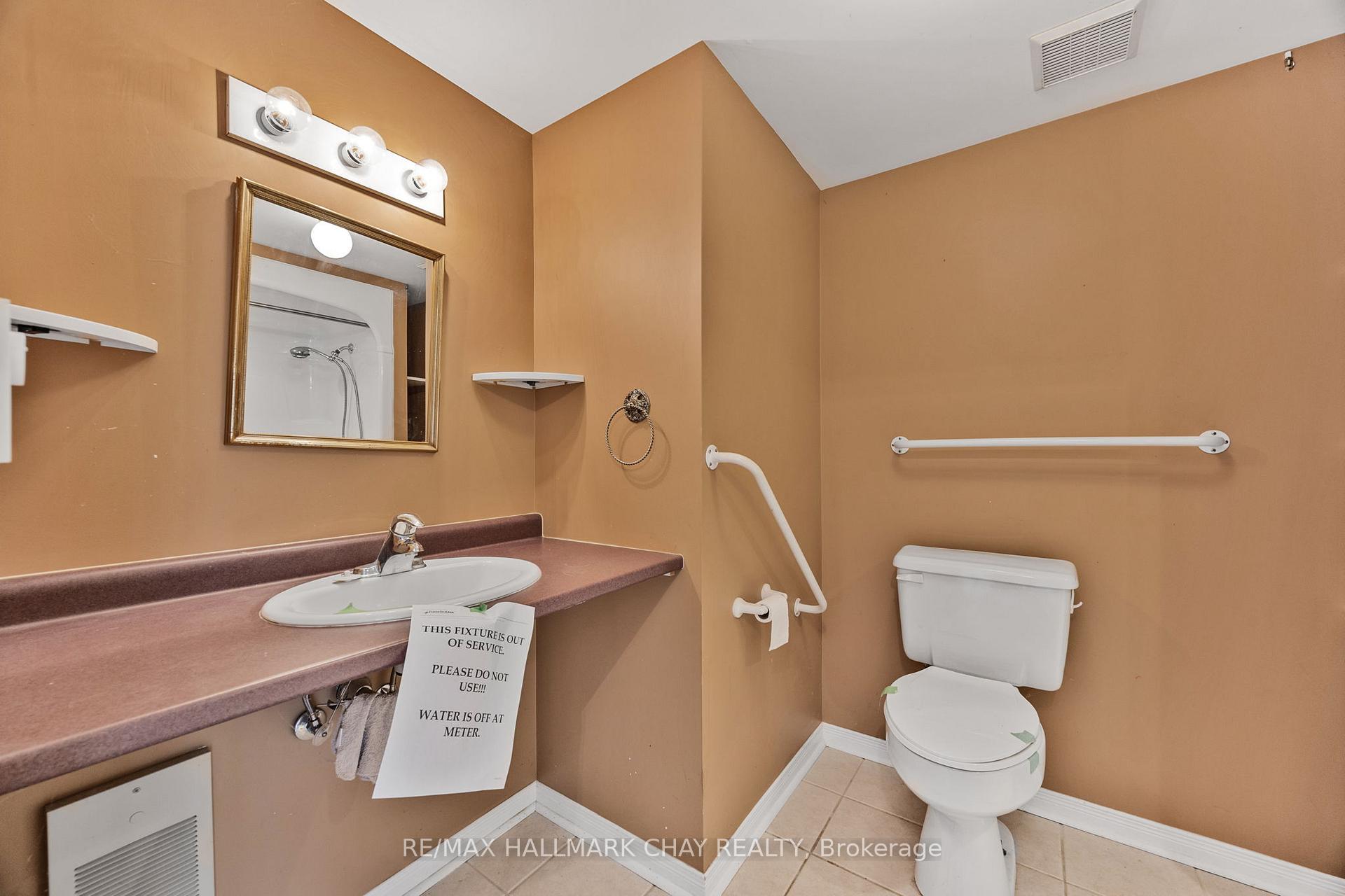 Photo 29 of 4 Lakeshore Road, Midland — HOMEH