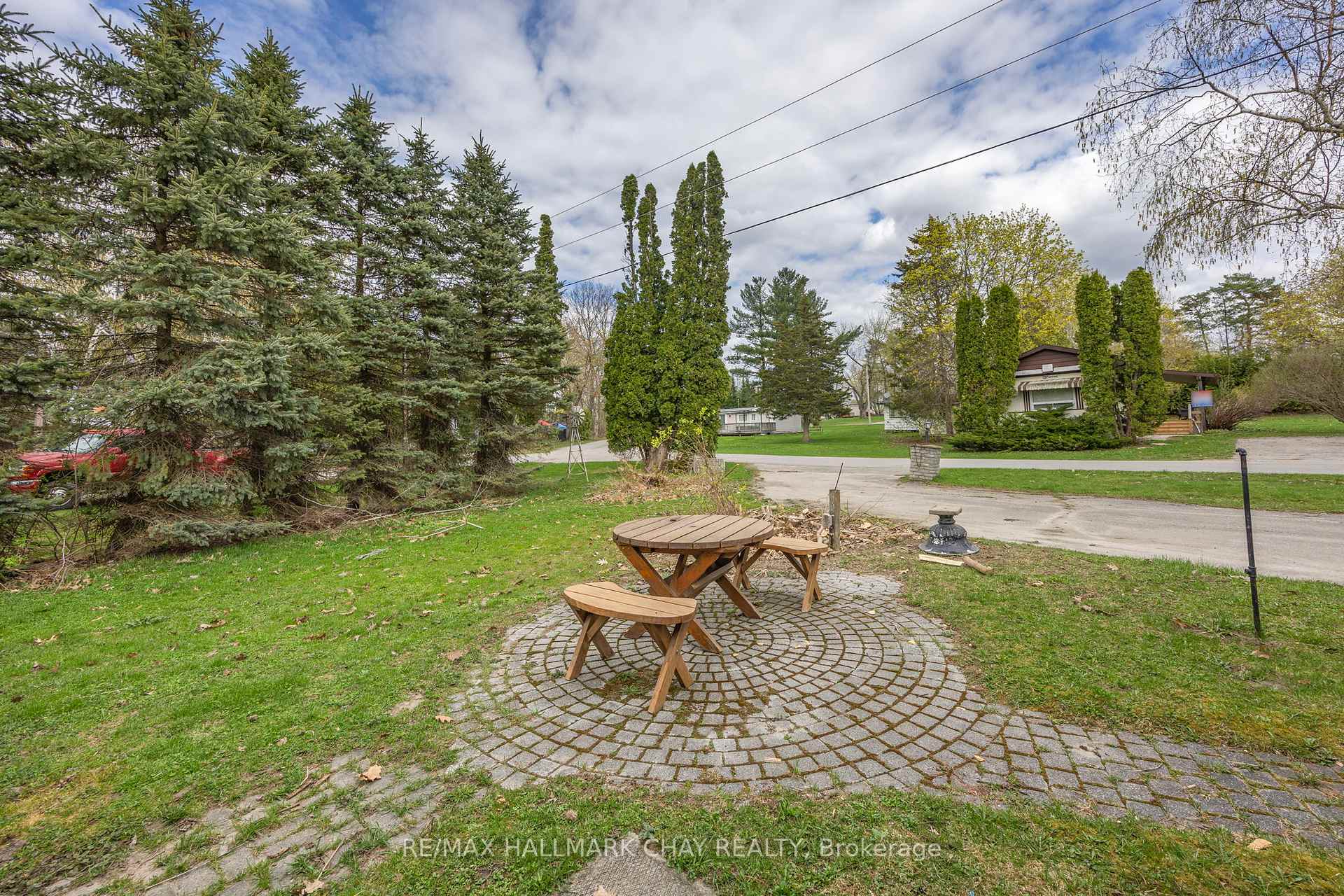 Photo 31 of 4 Lakeshore Road, Midland — HOMEH