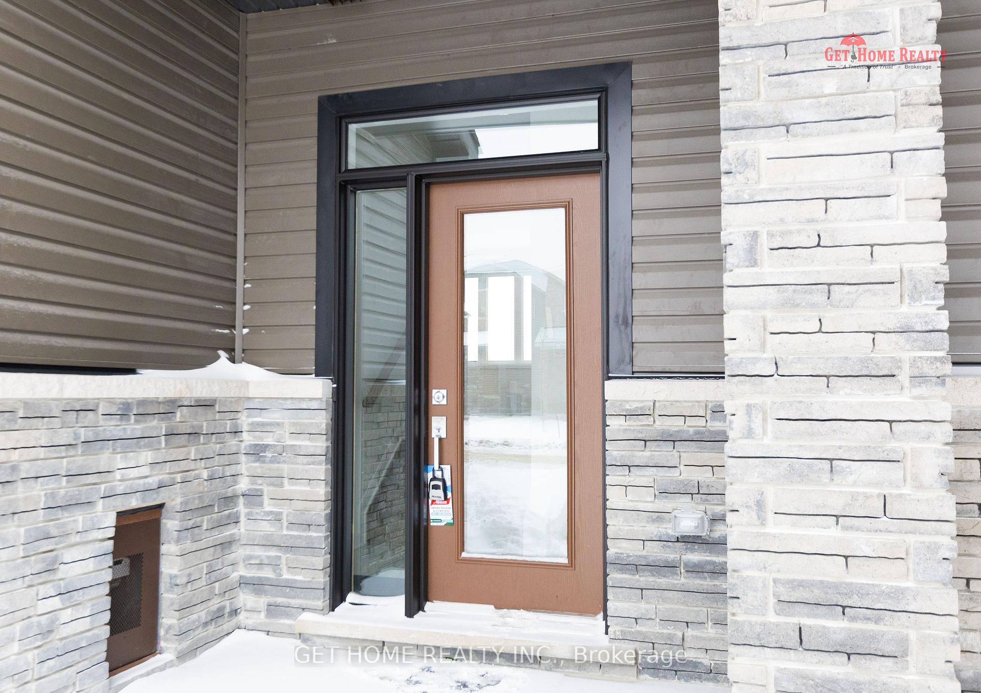 Photo 4 of 154 Invention Boulevard, Ottawa, Kanata - Morgan's Grant/South March — HOMEH