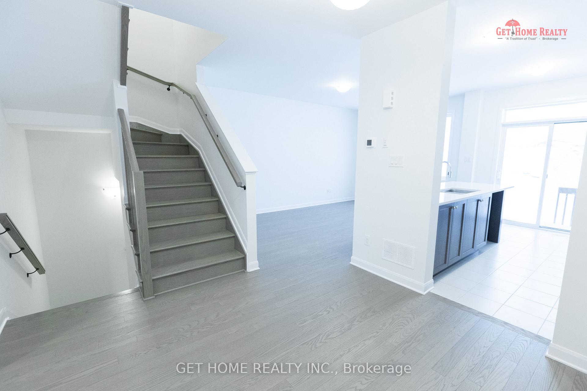 Photo 13 of 154 Invention Boulevard, Ottawa, Kanata - Morgan's Grant/South March — HOMEH