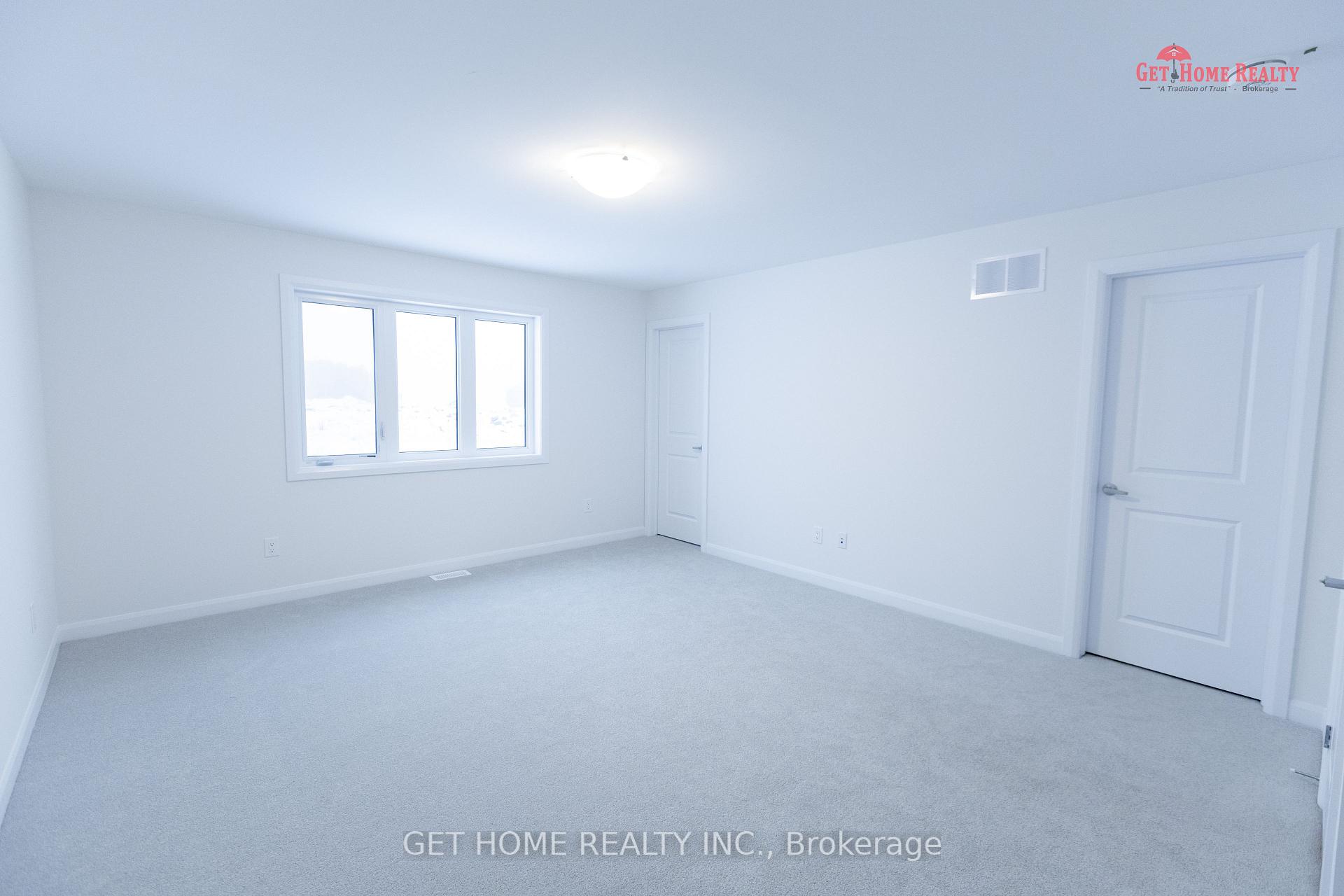 Photo 23 of 154 Invention Boulevard, Ottawa, Kanata - Morgan's Grant/South March — HOMEH
