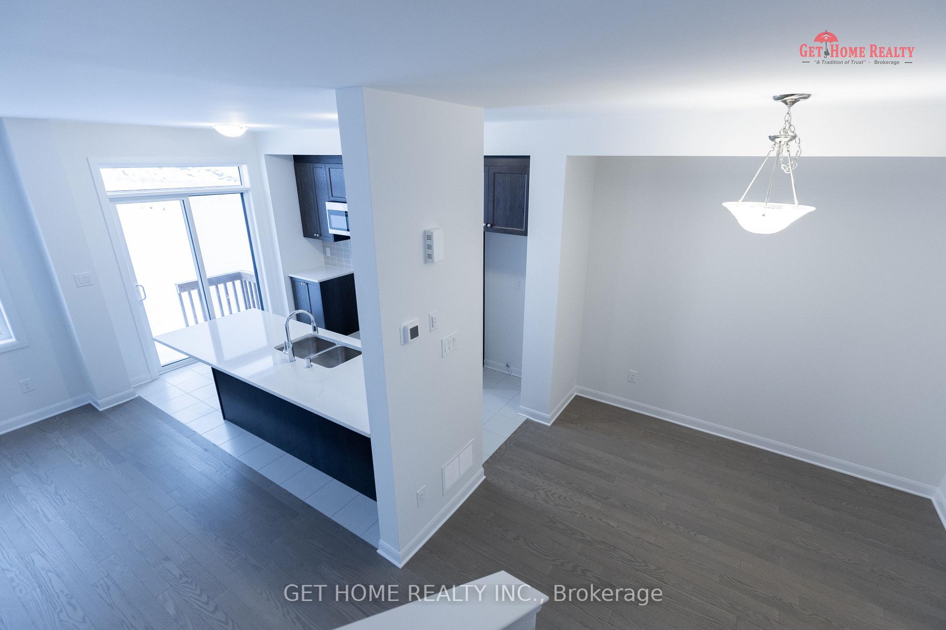 Photo 36 of 154 Invention Boulevard, Ottawa, Kanata - Morgan's Grant/South March — HOMEH
